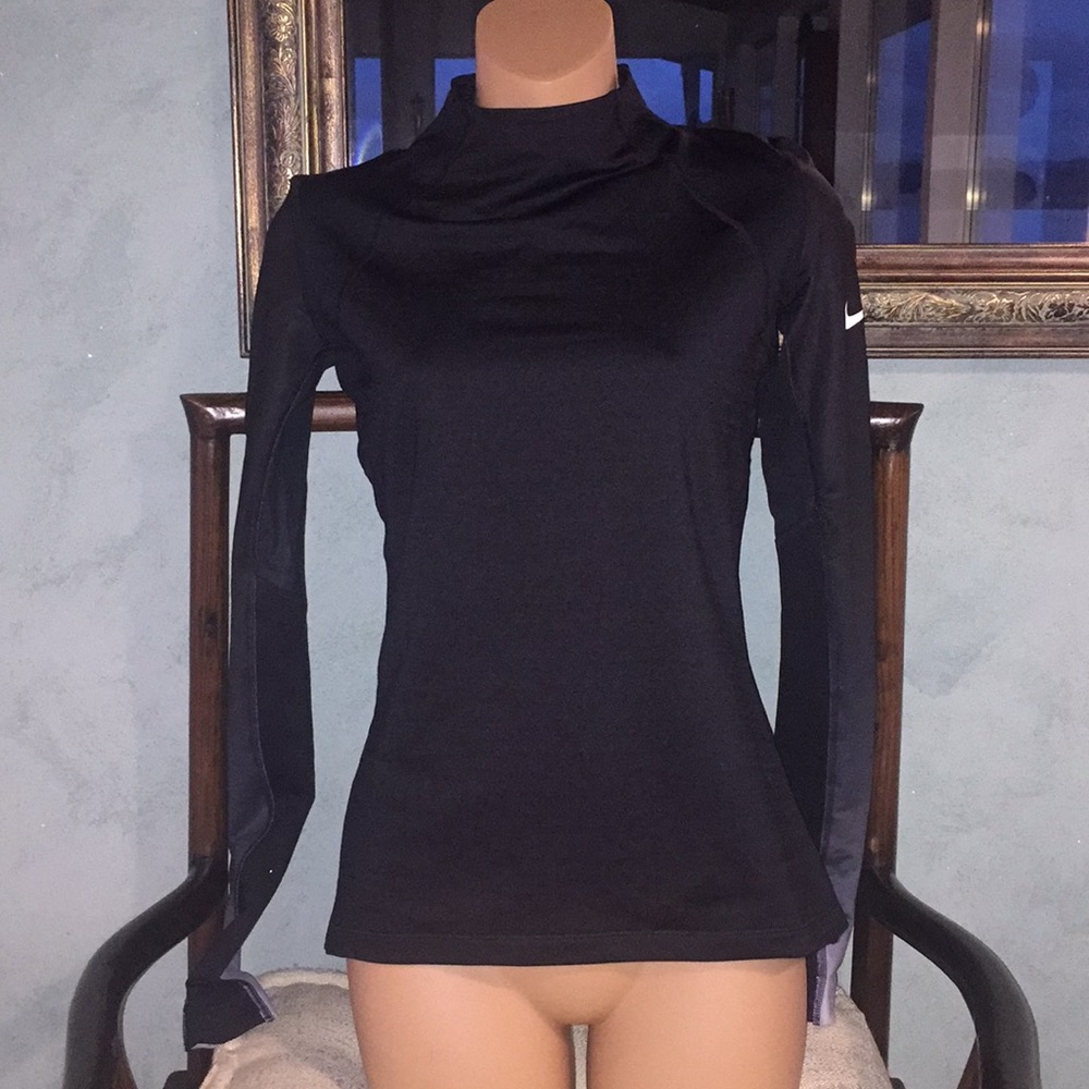 🥶❄️Nike Pro hyperwarm pullover - Picture 3 of 7